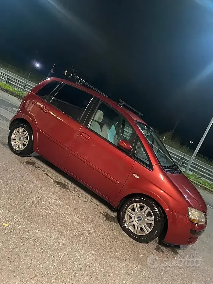 Usata Fiat Idea 69 CV (50 kW) 2005 Monovolume