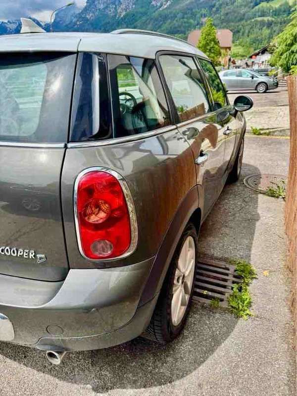Usata Mini Cooper D Countryman 111 CV (81 kW) 2010 Grigio SUV