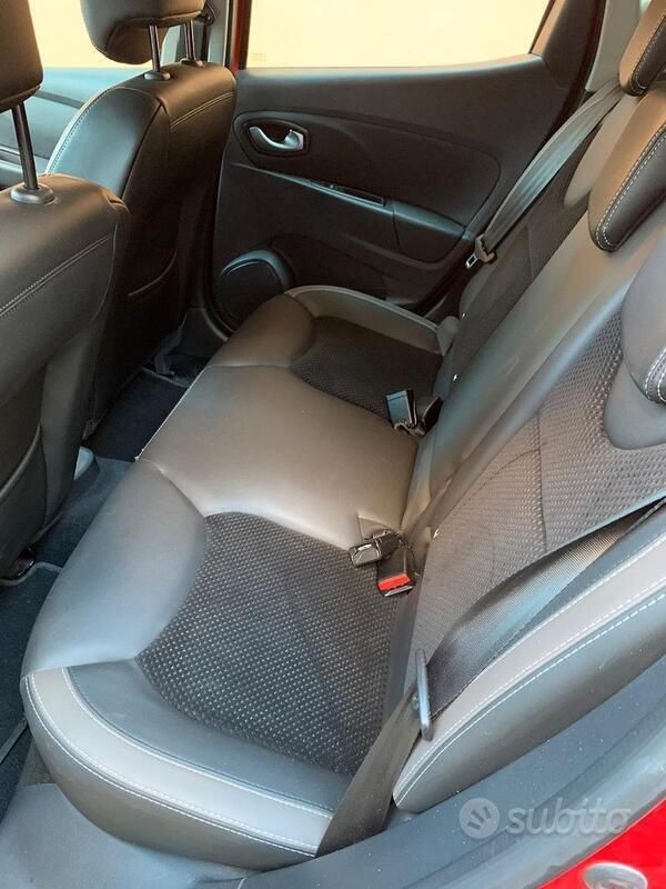 Usata Renault Clio IV Intens 110 CV (80 kW) 2017 Rosso Berlina