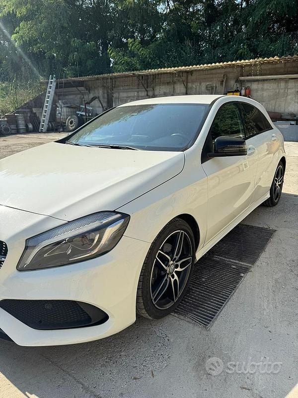 Usata Mercedes A200 Premium 136 CV (100 kW) 2016 Bianco Berlina