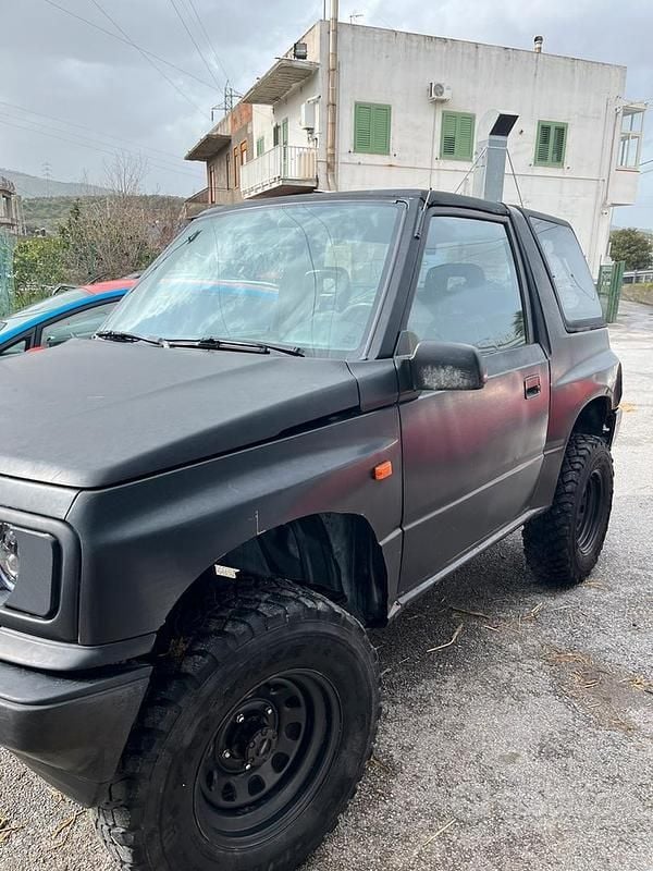 Usata Suzuki Vitara 1989 Nero SUV