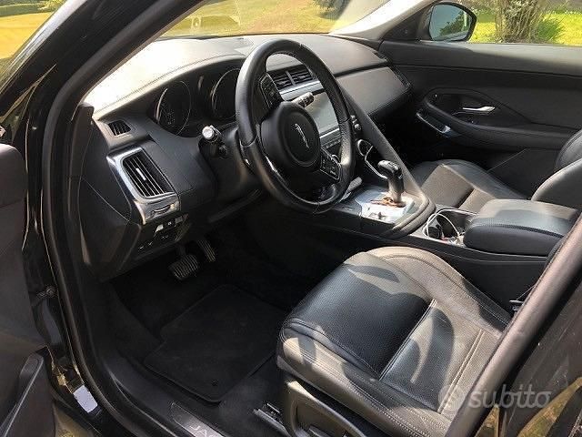 Usata Jaguar E-Pace 300 CV (220 kW) 2018 Nero SUV