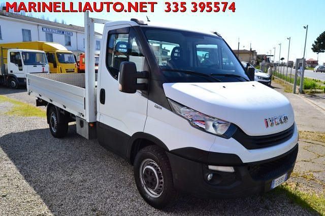 Usata Iveco Daily 136 CV (100 kW) 2017 Bianco