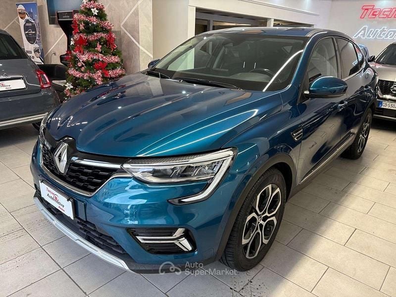 Usata Renault Arkana Intens 94 CV (69 kW) 2022 Blu zanzibar metallizzato SUV