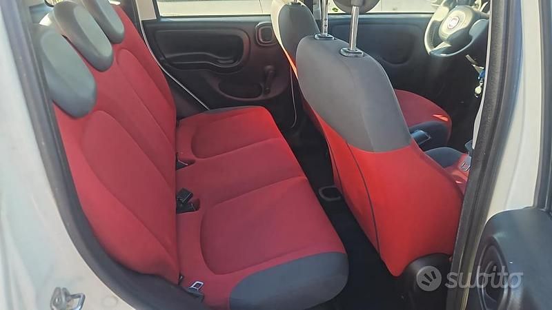 Usata Fiat Panda Lounge 85 CV (62 kW) 2013 Bianco Utilitaria