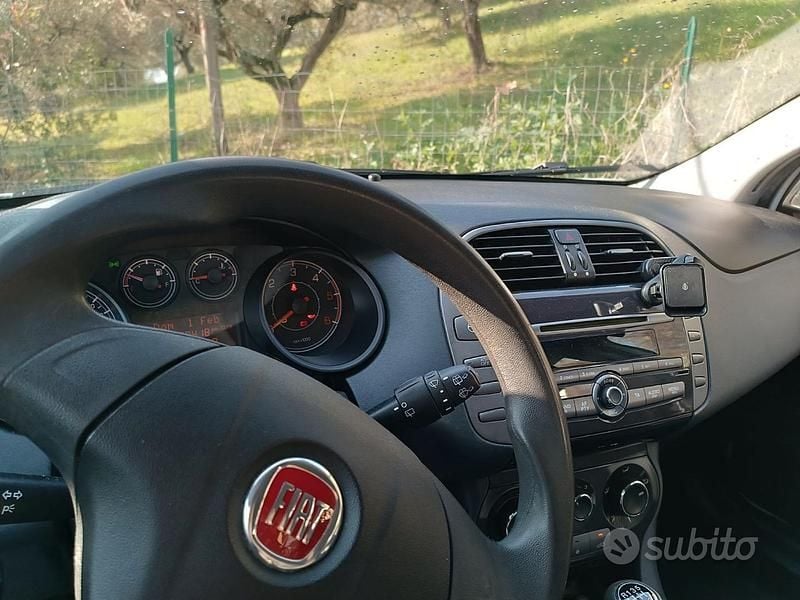 Usata Fiat Bravo 105 CV (77 kW) 2013 Utilitaria