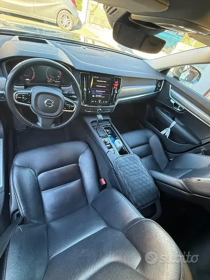 Usata Volvo S90 235 CV (172 kW) 2017 Berlina