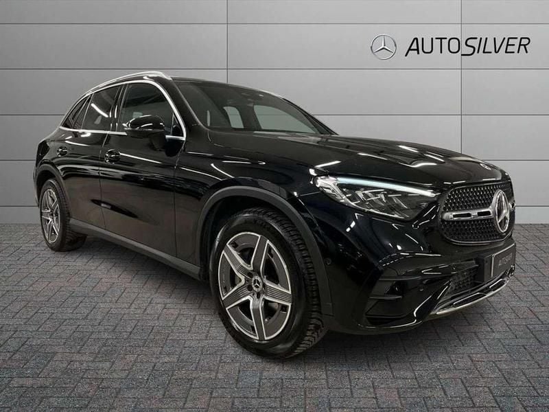 Usata Mercedes GLC220 Advanced 197 CV (144 kW) 2023 Nero / pastello SUV