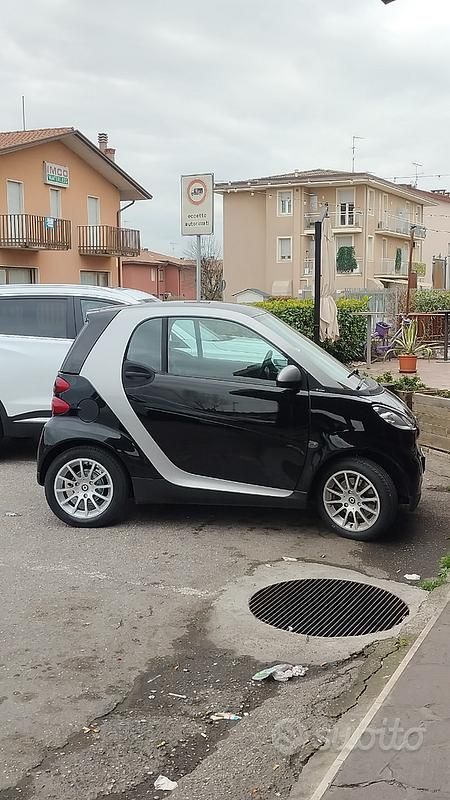Usata 2007 Smart ForTwo Coupé Due volumi | 4000 € - Immagine 1/4