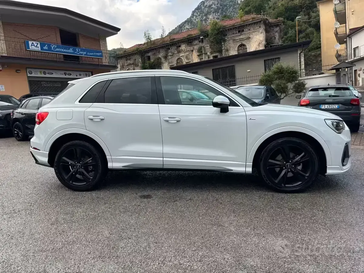 Usata Audi Q3 S-Line 150 CV (110 kW) 2022 Bianco SUV