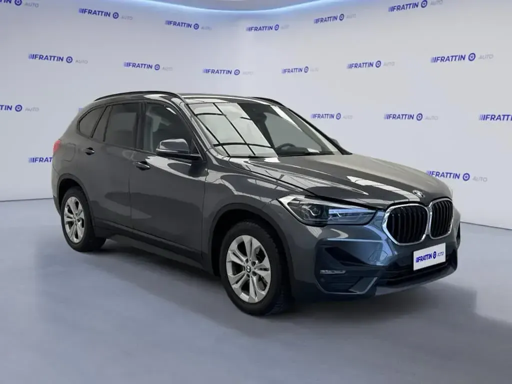 Usata BMW X1 Advantage 220 CV (161 kW) 2021 Nero SUV