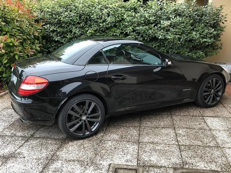 Usata Mercedes SLK200 2007 Nero Cabrio
