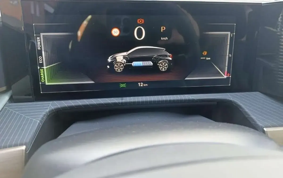 Usata Lancia Ypsilon 101 CV (74 kW) 2025 Bianco Utilitaria