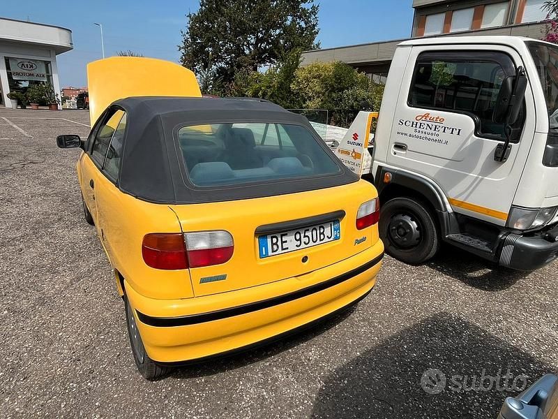 Usata Fiat Punto Cabriolet 86 CV (63 kW) 1999 Giallo Cabrio