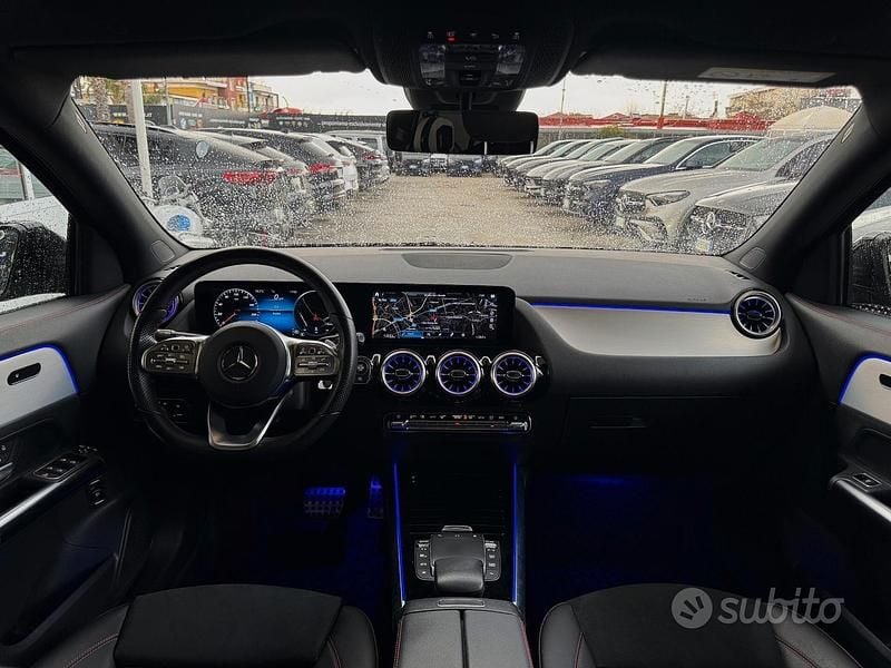 Usata Mercedes GLA200 Premium 150 CV (110 kW) 2022 Nero SUV