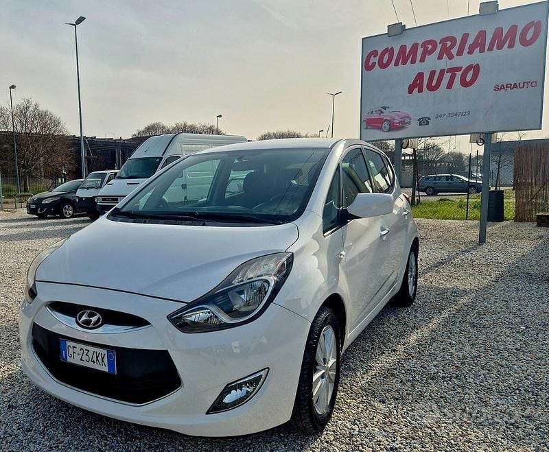 Usata Hyundai ix20 Comfort 90 CV (66 kW) 2013 Bianco Utilitaria