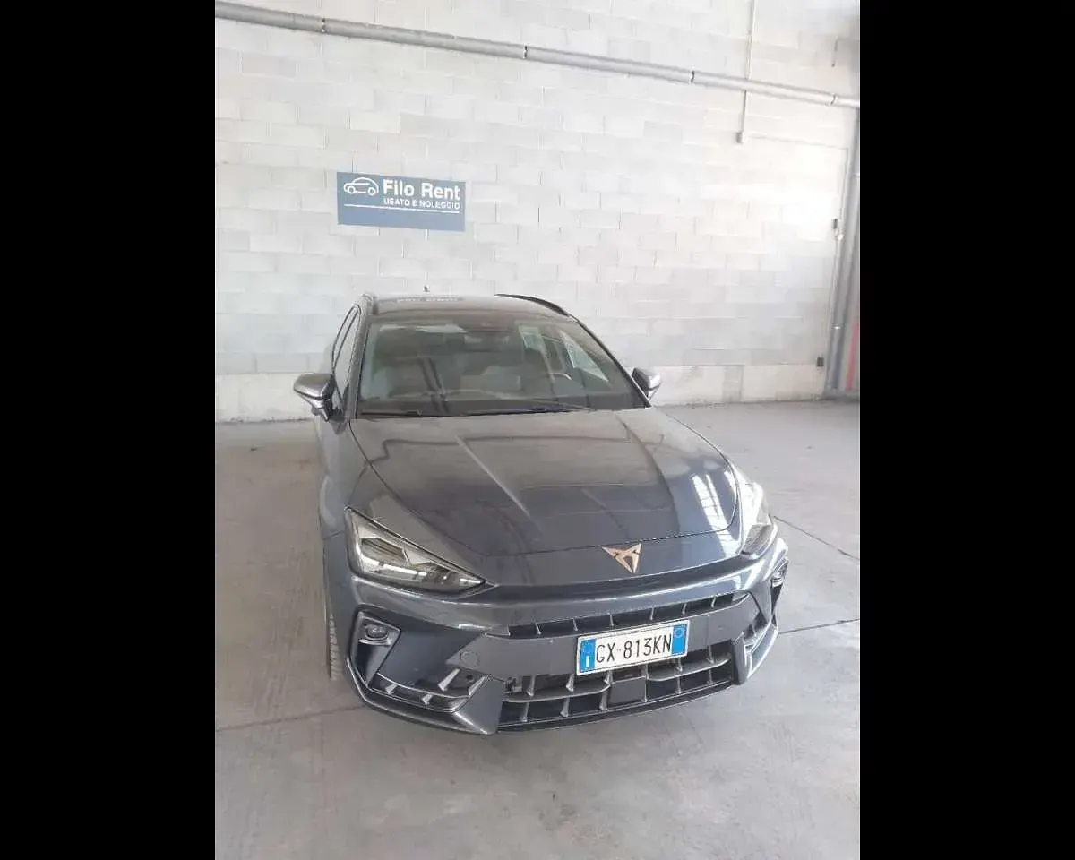 Usata Cupra Leon 150 CV (110 kW) 2024 Grigio Station wagon