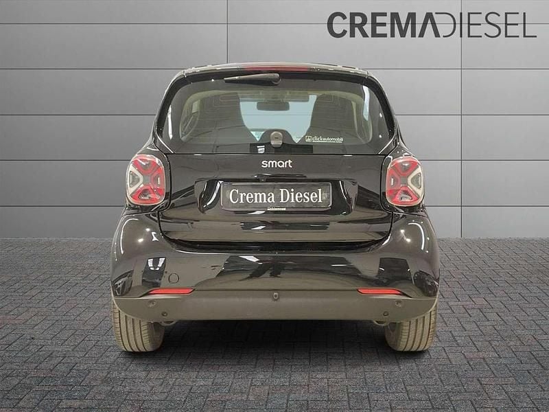 Usata Smart ForTwo Coupé Prime 41 kW (56 CV) 2021 Nero Utilitaria