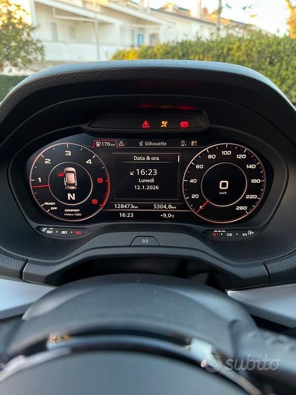 Usata Audi Q2 Admired 116 CV (85 kW) 2019 Nero SUV