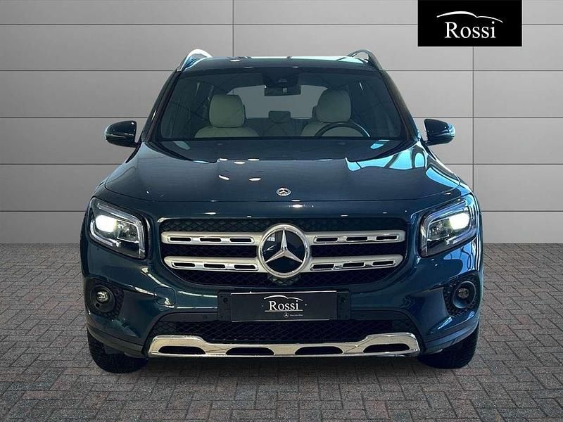 Usata Mercedes GLB180 116 CV (85 kW) 2023 Blu metalizzato SUV