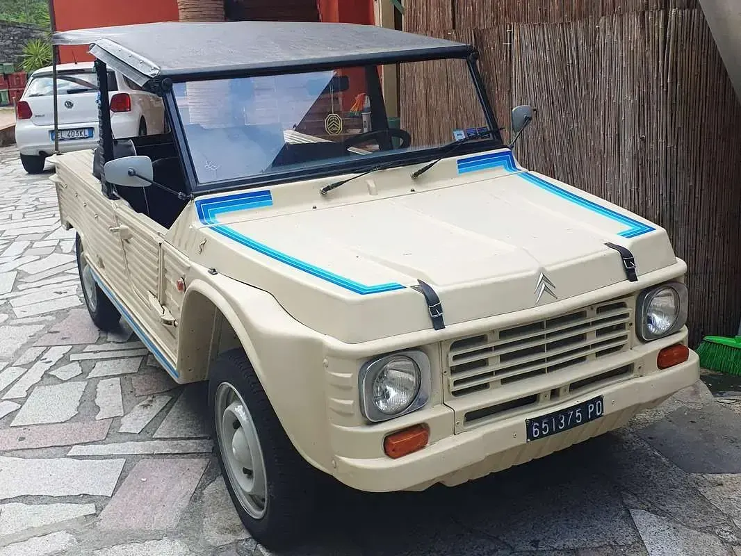 Usata Citroën Méhari 29 CV (21 kW) 1979 Beige Cabrio