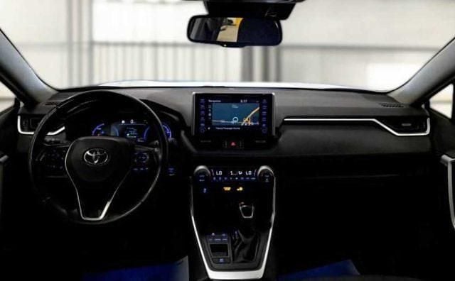 Usata Toyota RAV4 Hybrid Business Edition 178 CV (130 kW) 2020 Bianco SUV