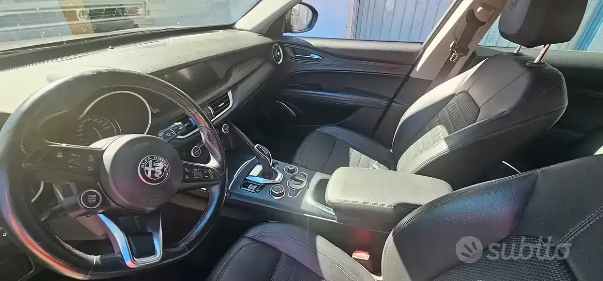 Usata Alfa Romeo Stelvio Executive 190 CV (139 kW) 2020 Grigio SUV
