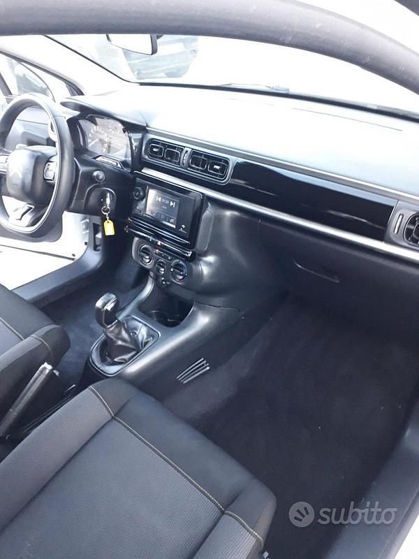 Usata Citroën C3 Feel 100 CV (73 kW) 2020 Bianco Berlina