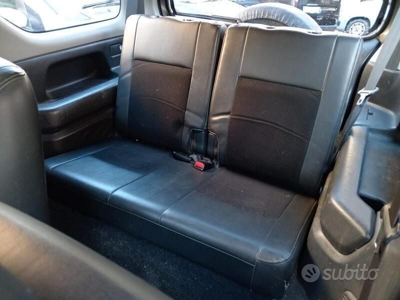 Usata Suzuki Jimny 86 CV (63 kW) 2006 Grigio SUV