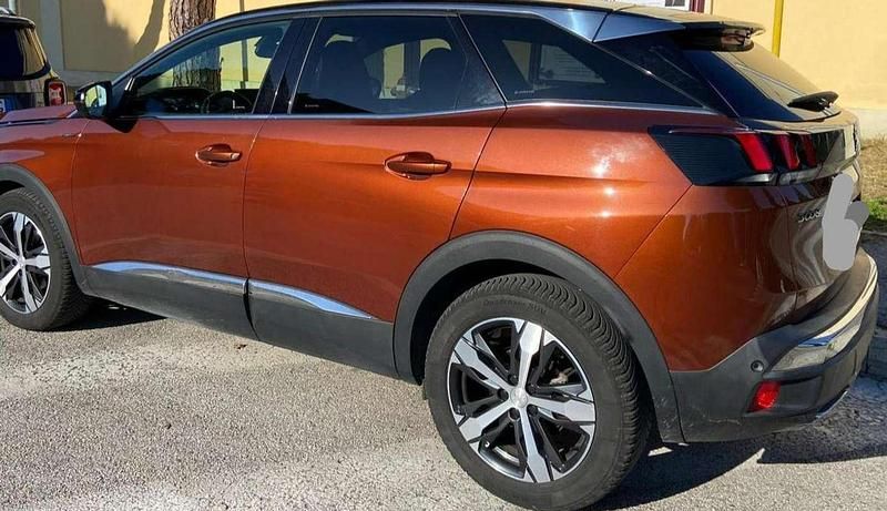Usata Peugeot 3008 GT-line 120 CV (88 kW) 2018 Marrone SUV