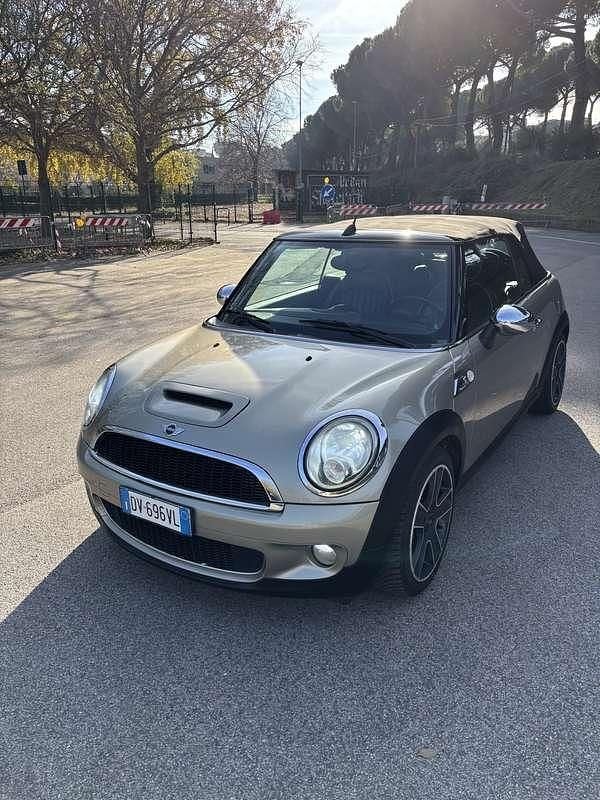 Usata Mini Cooper S Cabriolet 170 CV (125 kW) 2009 Cabrio