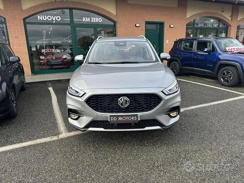 Nuova MG ZS Luxury 116 CV (85 kW) 2025 SUV
