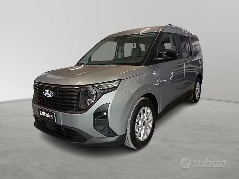 Begagnad Ford Tourneo Courier Titanium 125 HK (91 kW) 2025 Brun Minibuss