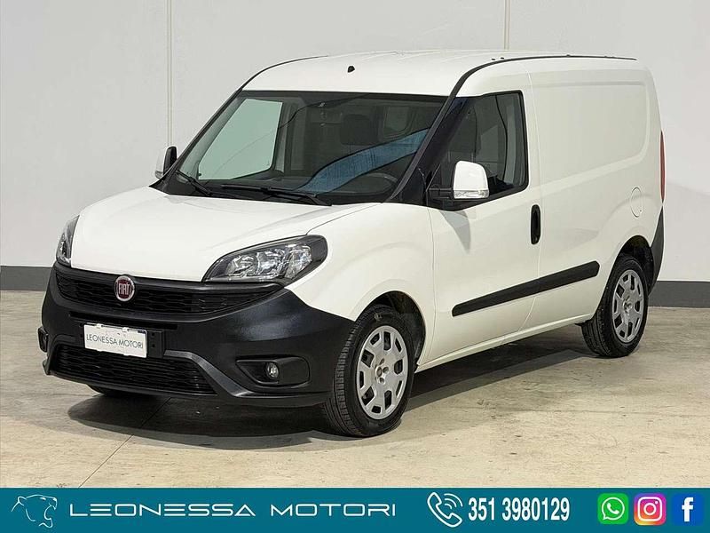Bianco Usata 2019 Fiat Doblò Monovolume | 11.990 € (Ottimo prezzo) - Immagine 1/4