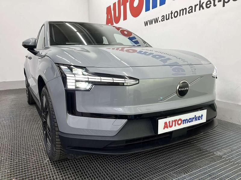 Usata Volvo EX30 Core 75 kW (102 CV) 2024 Grigio SUV