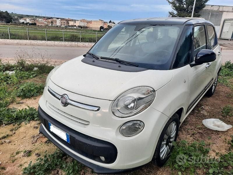 Usata Fiat 500L Lounge 95 CV (69 kW) 2016 Bianco Monovolume