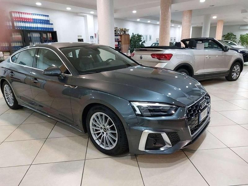 Usata Audi A5 Sportback Business 204 CV (150 kW) 2024 Grigio Utilitaria