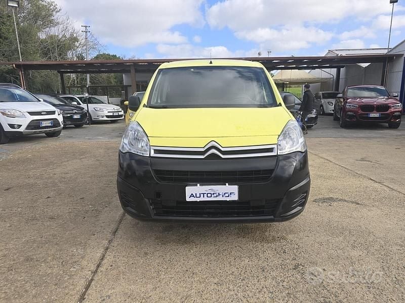 Usata Citroën Berlingo Feel 99 CV (72 kW) 2016 Giallo Monovolume