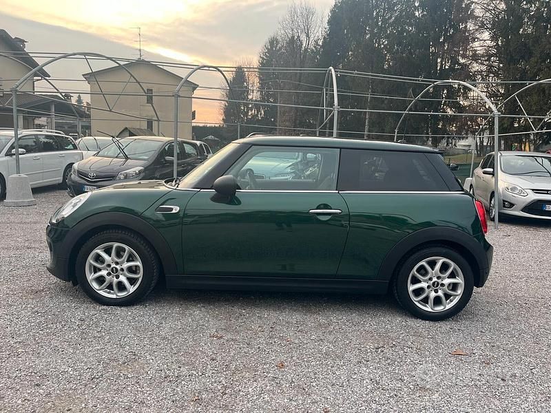 Usata Mini One D 95 CV (69 kW) 2017 Verde Utilitaria