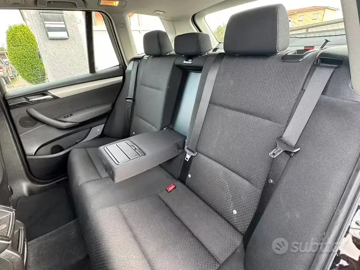 Usata BMW X3 180 CV (132 kW) 2012 Nero SUV