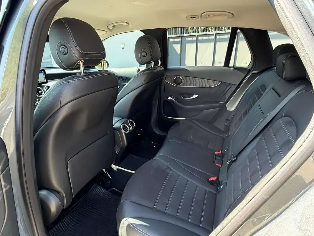 Usata Mercedes 220 245 CV (180 kW) 2020 Grigio SUV