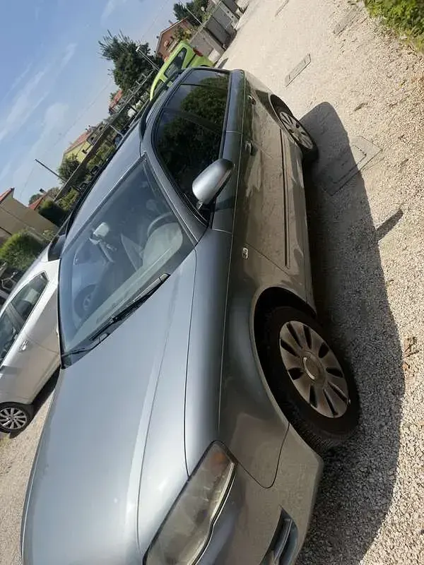 Usata Audi A4 Ambiente 140 CV (102 kW) 2005 Grigio Station wagon