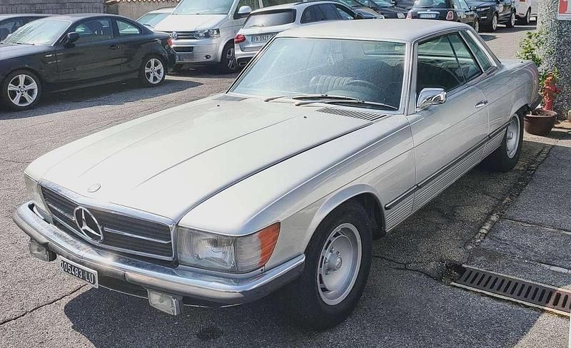 Usata Mercedes 350 200 CV (147 kW) 1975 Argento Coupé