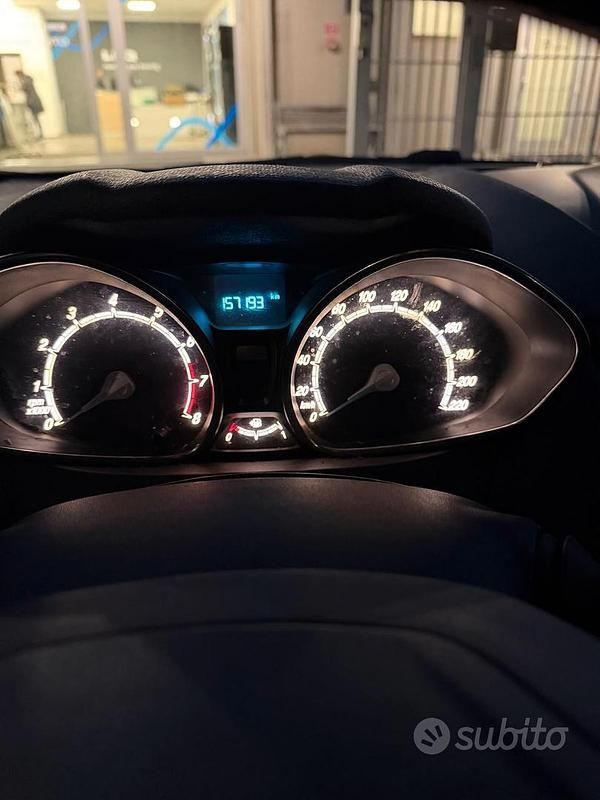 Usata Ford Fiesta 2017 Nero Berlina