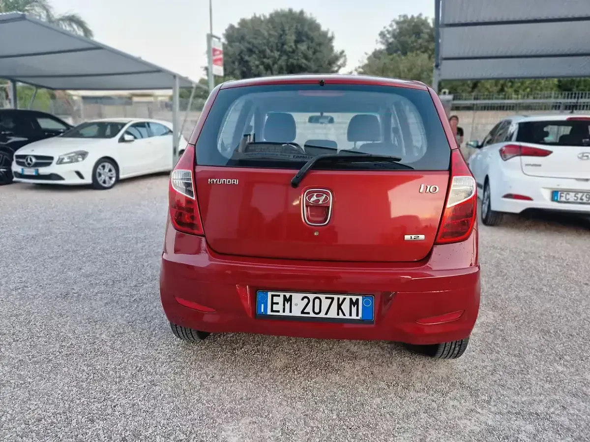 Usata Hyundai i10 85 CV (62 kW) 2013 Rosso Utilitaria