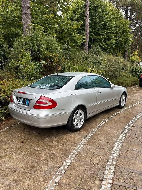 Usata Mercedes CLK270 Avantgarde 2002 Grigio Coupé