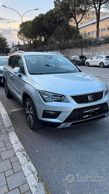 Usata Seat Ateca 116 CV (85 kW) 2020 Grigio SUV