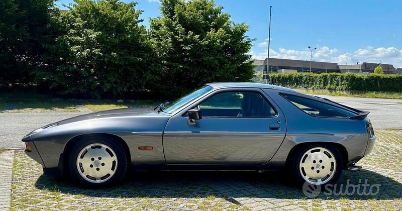 Usata Porsche 928 1986 Grigio Coupé