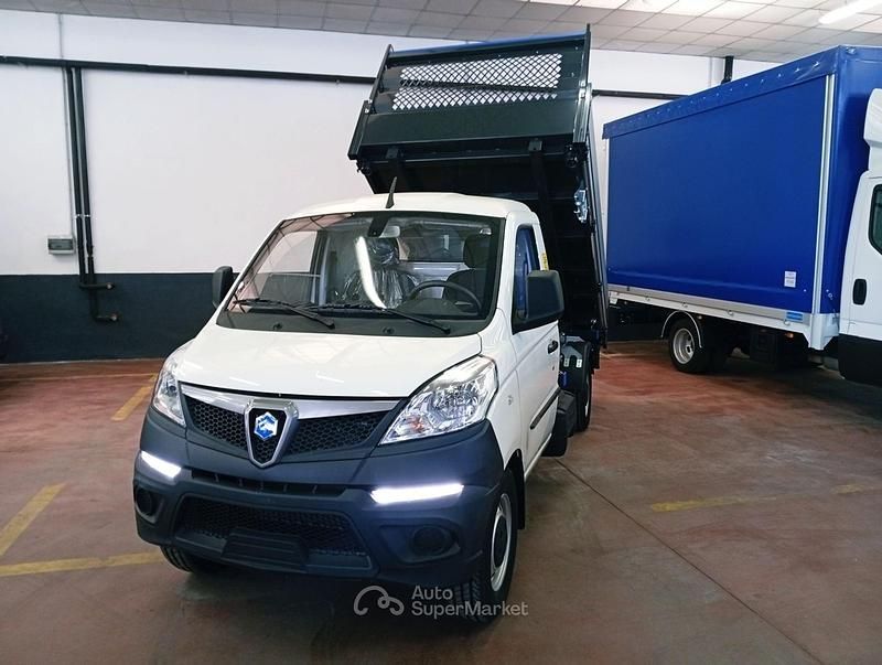 Nuova Piaggio Porter 101 CV (74 kW) 2025 Bianco