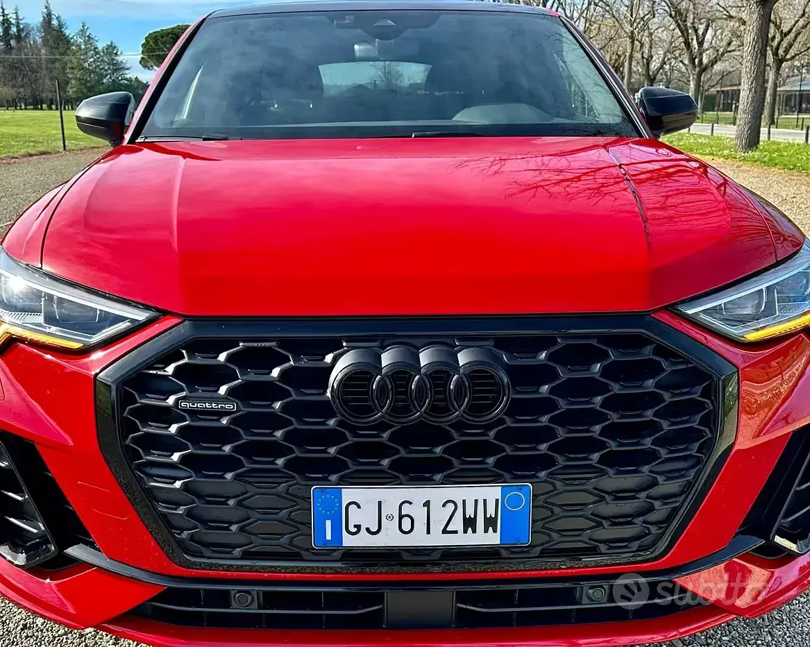 Usata Audi Q3 Exclusive 200 CV (147 kW) 2022 Rosso SUV